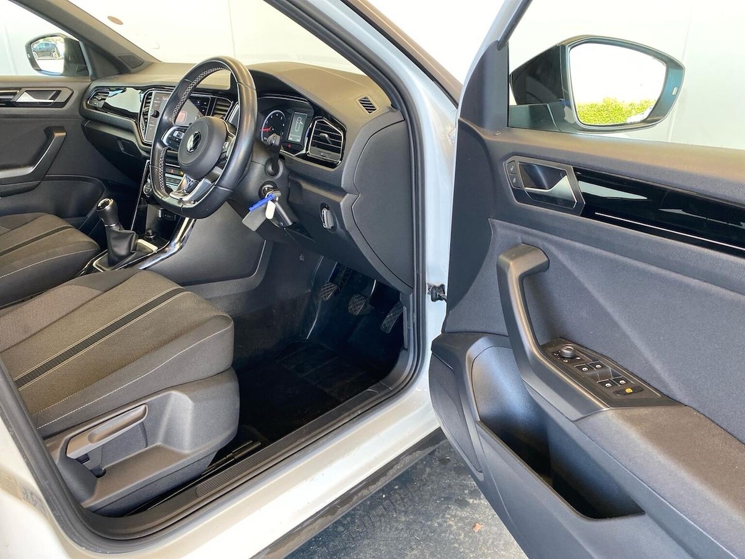 Used Volkswagen T-Roc 2021 for sale - 78202074: Photo 21