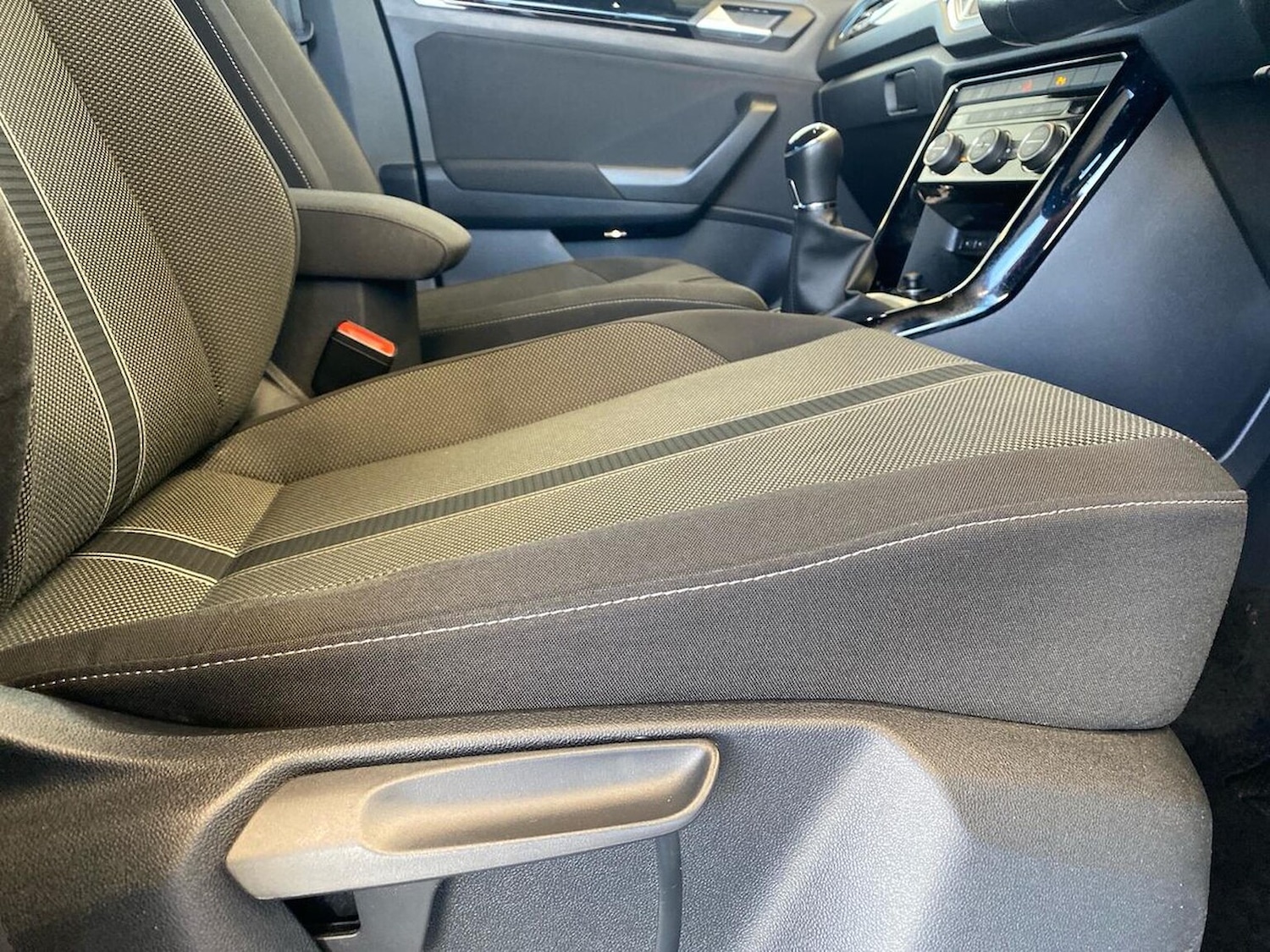 Used Volkswagen T-Roc 2021 for sale - 78202074: Photo 30