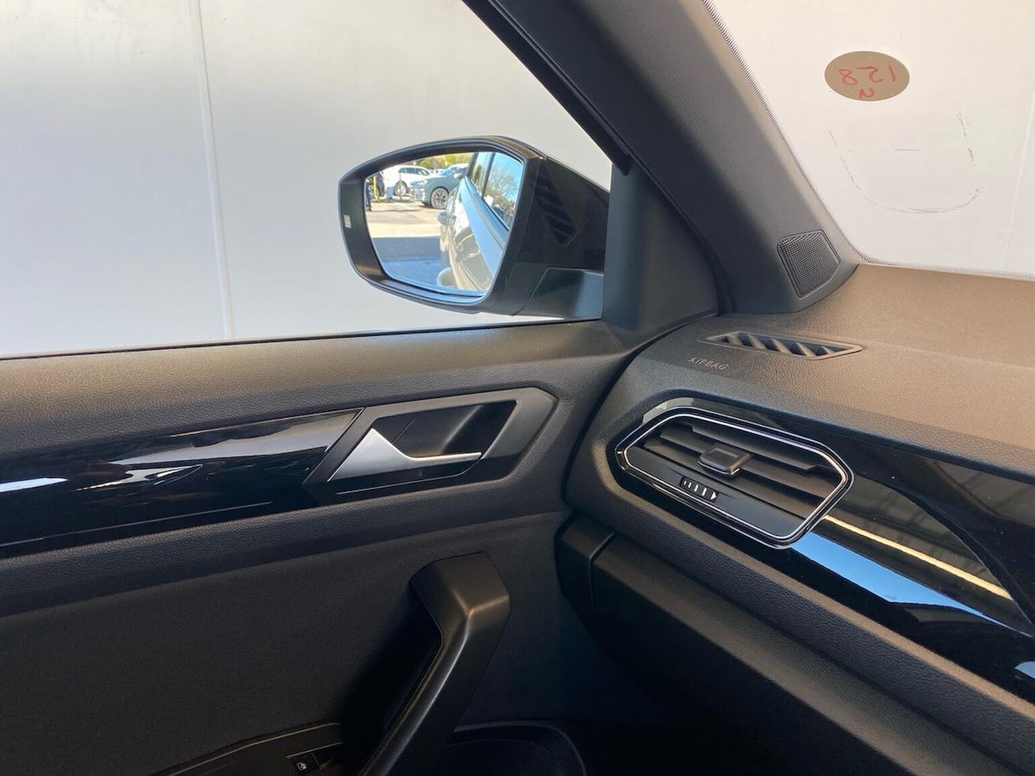 Used Volkswagen T-Roc 2021 for sale - 78202074: Photo 31