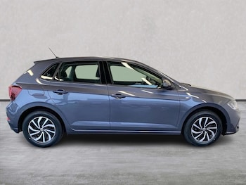Used Volkswagen Polo 2023 for sale - 76281243: Photo 3
