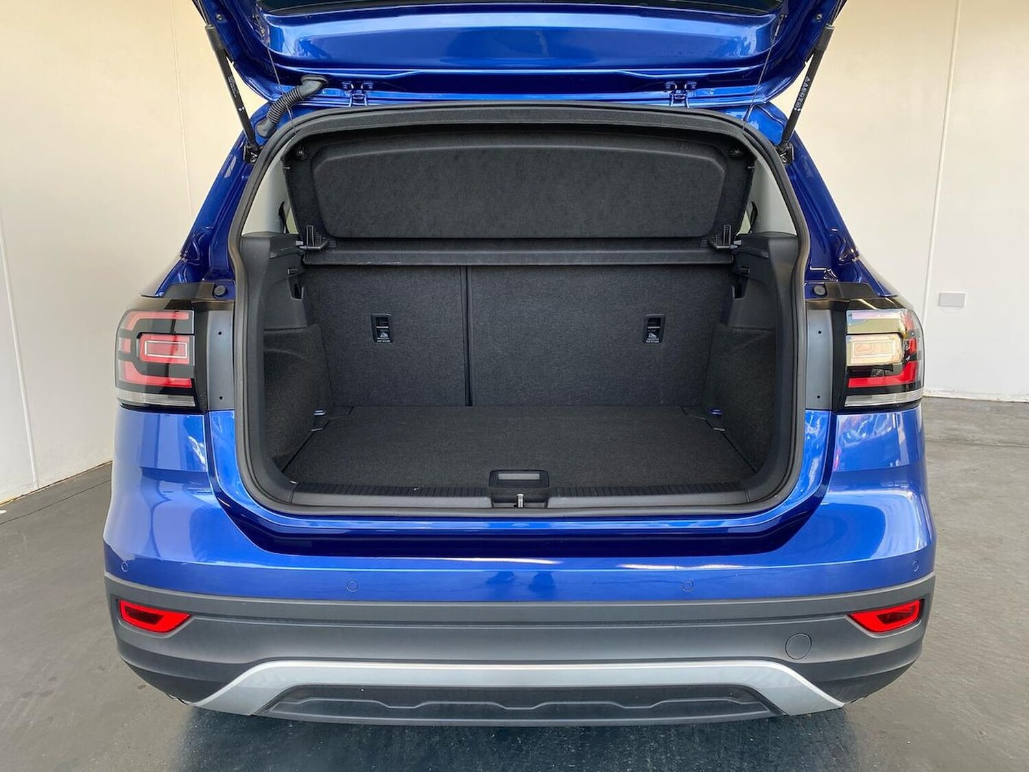 Used Volkswagen T-Cross 2023 for sale - 76142927: Photo 17