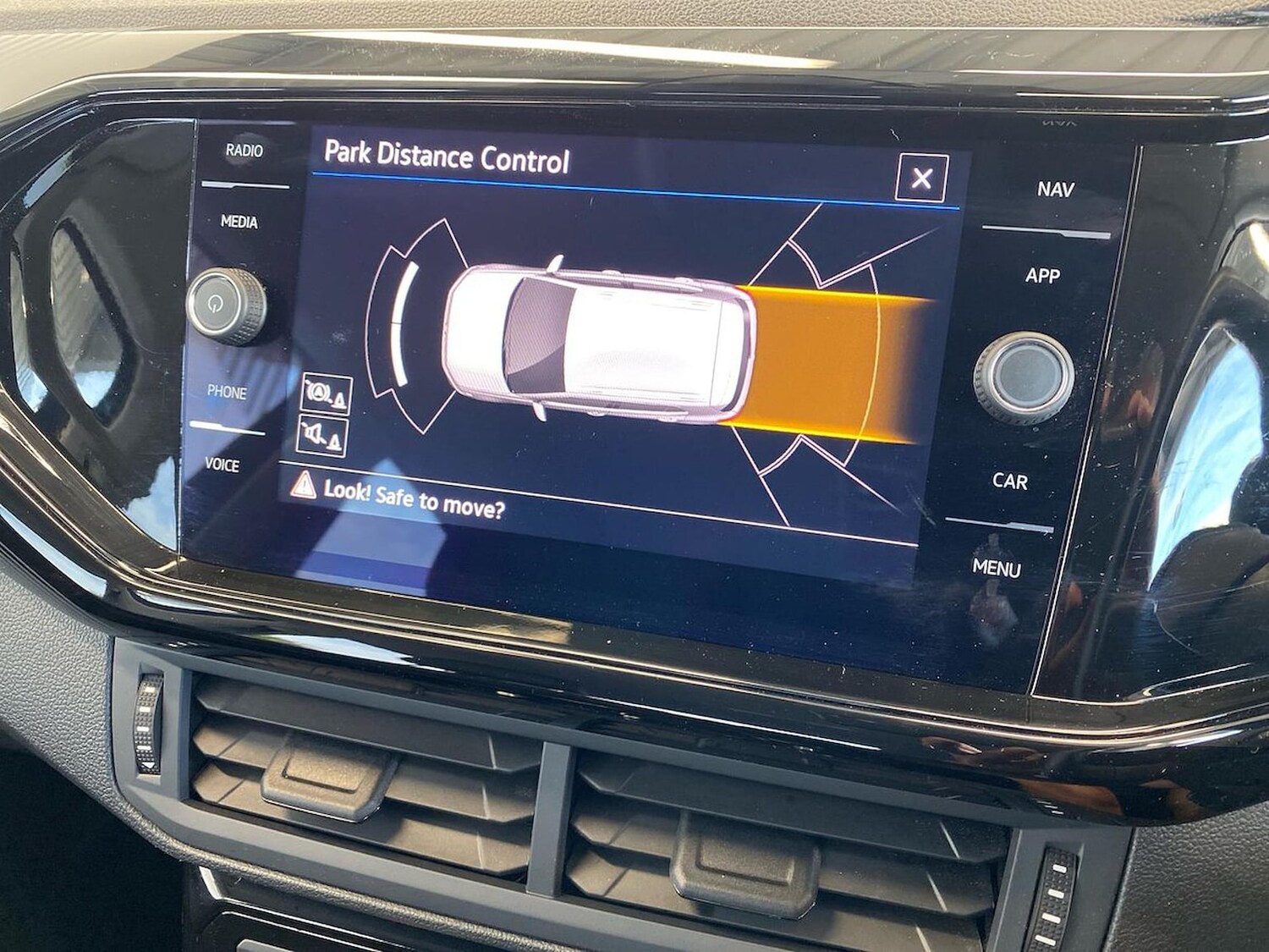 Used Volkswagen T-Cross 2023 for sale - 76142927: Photo 23