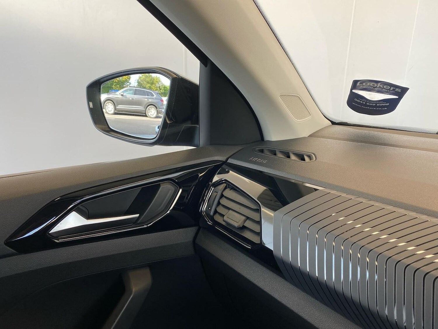 Used Volkswagen T-Cross 2023 for sale - 76142927: Photo 31