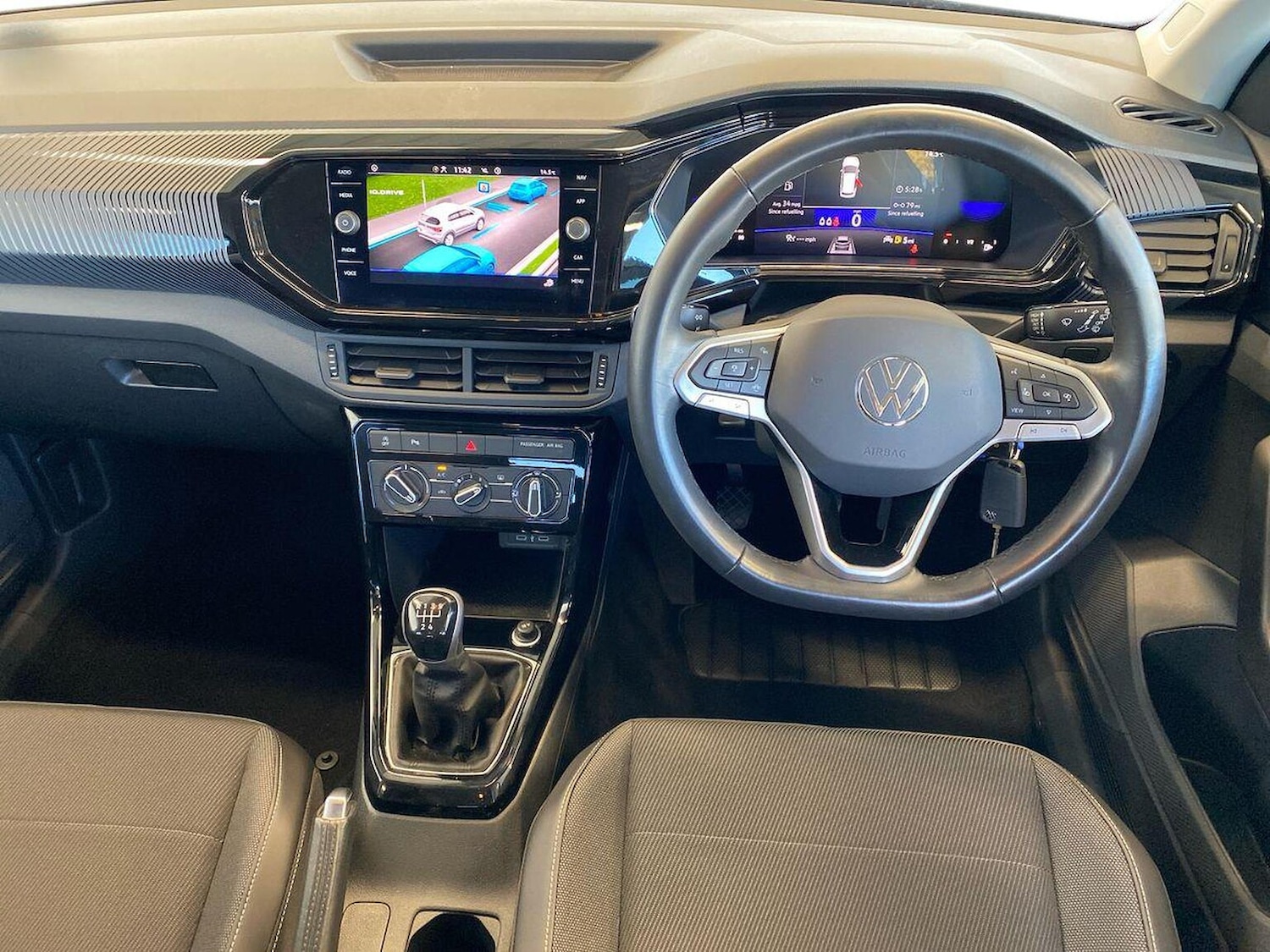 Used Volkswagen T-Cross 2023 for sale - 76142927: Photo 9