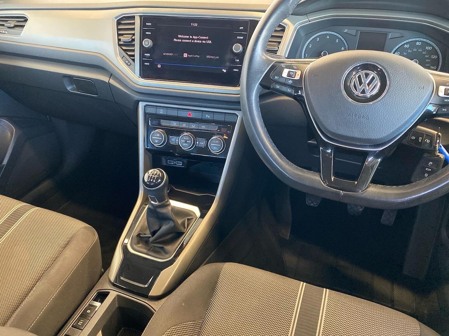 Used Volkswagen T-Roc 2020 for sale - 76725906: Photo 13