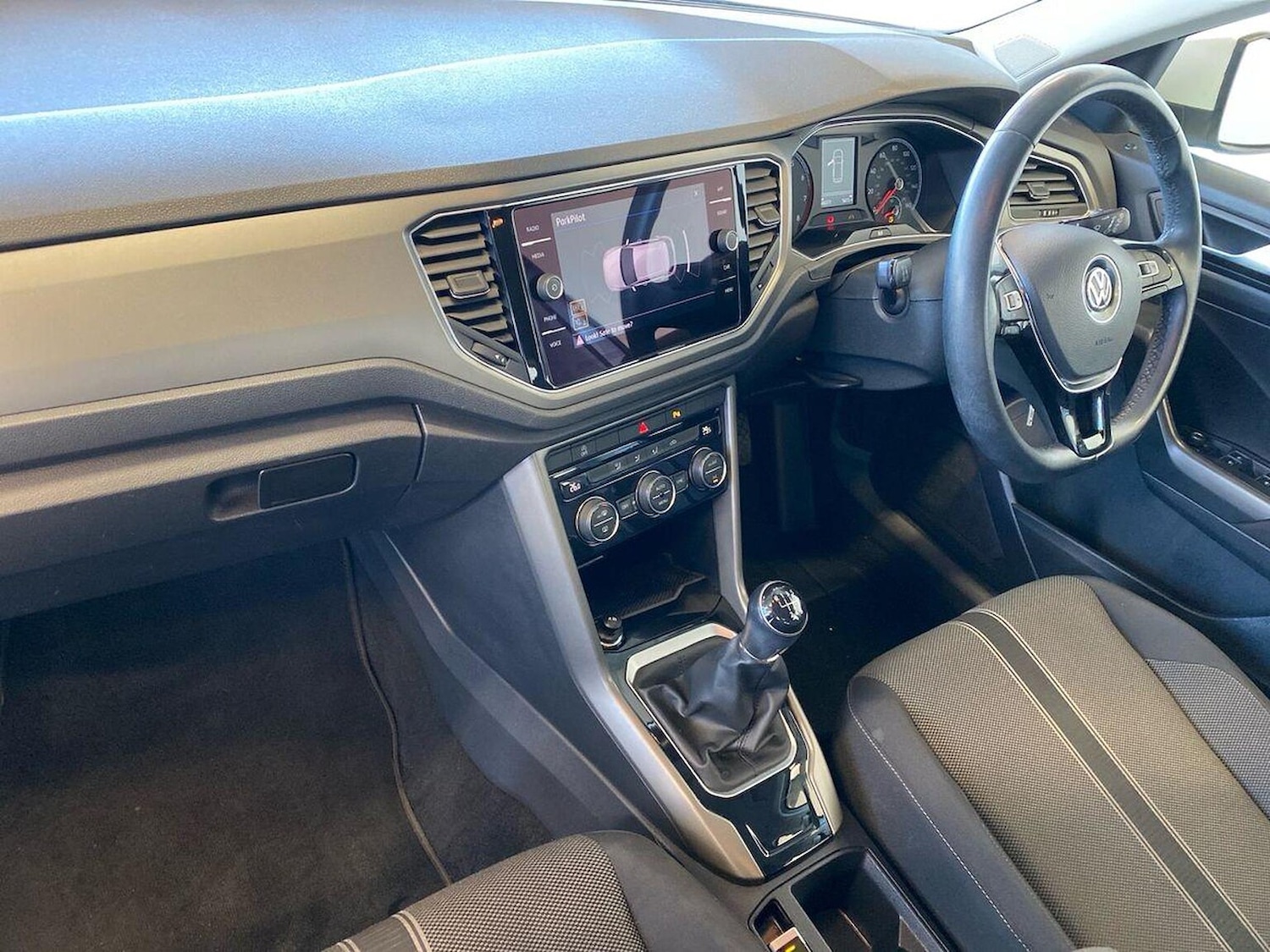 Used Volkswagen T-Roc 2020 for sale - 76725906: Photo 7