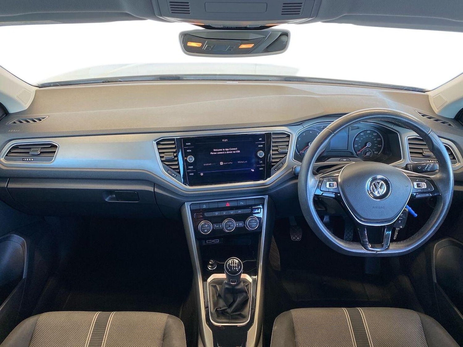 Used Volkswagen T-Roc 2020 for sale - 76725906: Photo 8