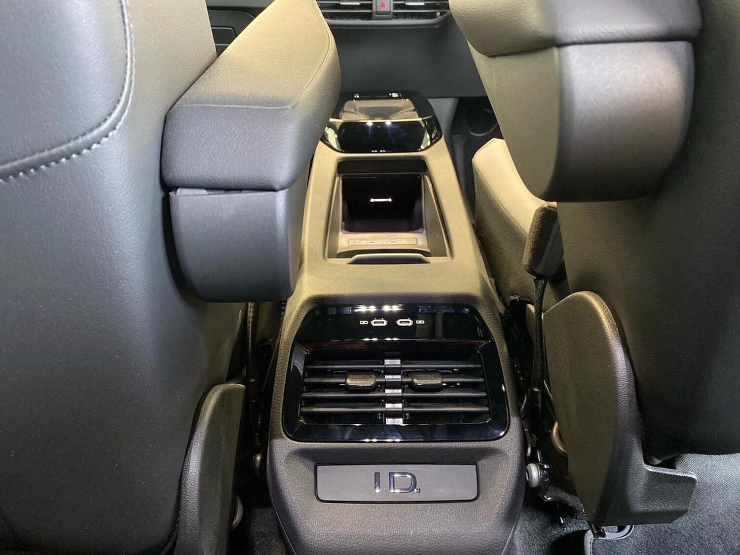 Used Volkswagen ID.4 2025 for sale - 76461835: Photo 26