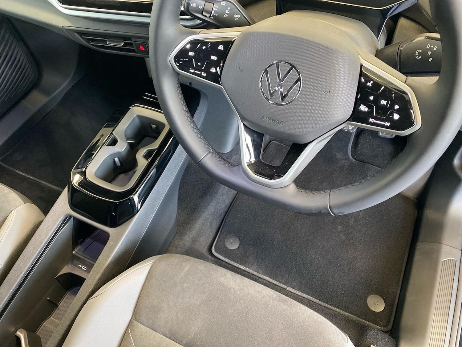 Used Volkswagen ID.4 2025 for sale - 76461835: Photo 27