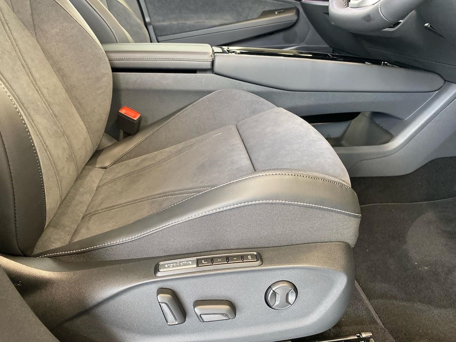 Used Volkswagen ID.7 2025 for sale - 76316694: Photo 30