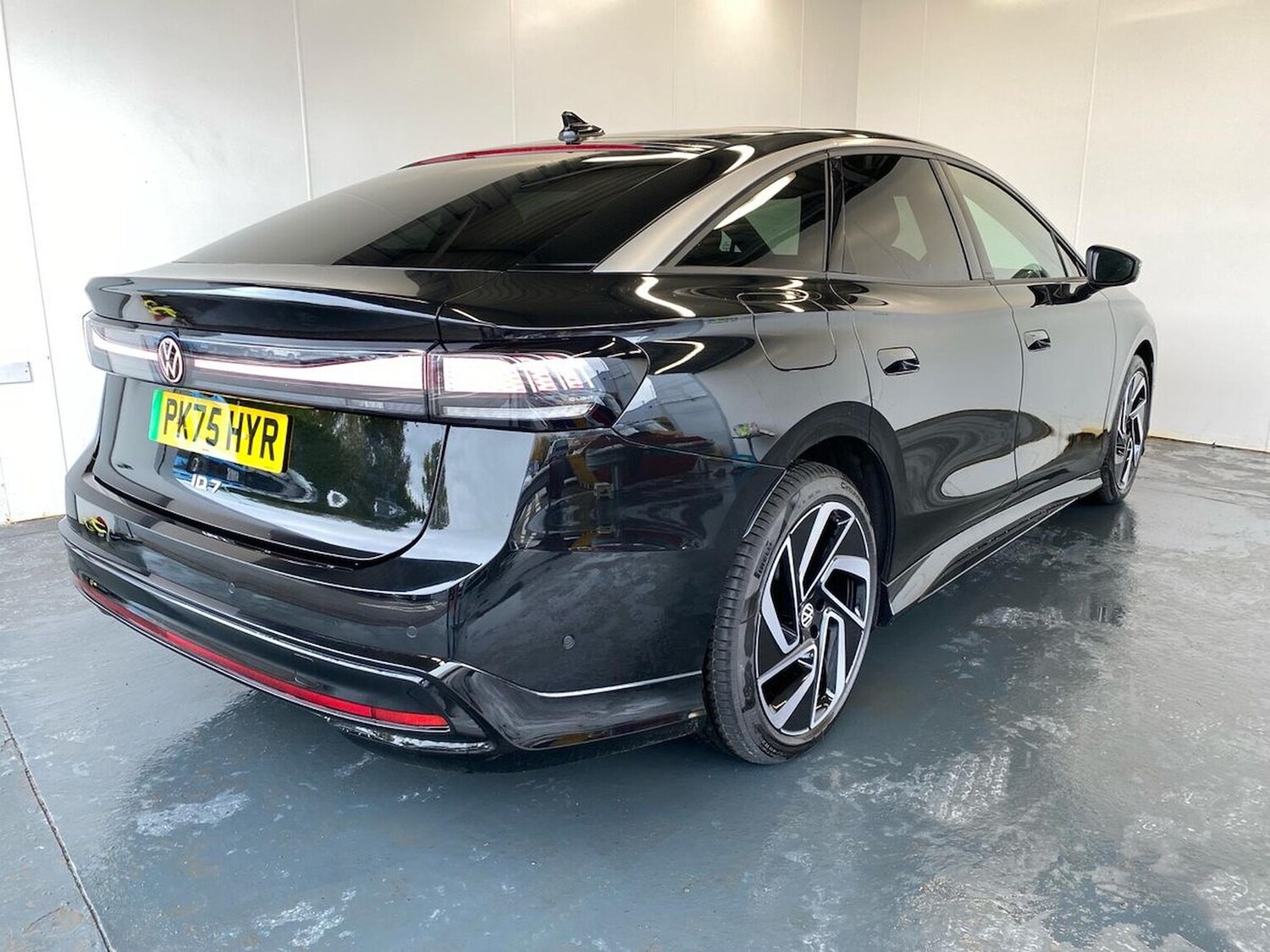 Used Volkswagen ID.7 2025 for sale - 76316694: Photo 36