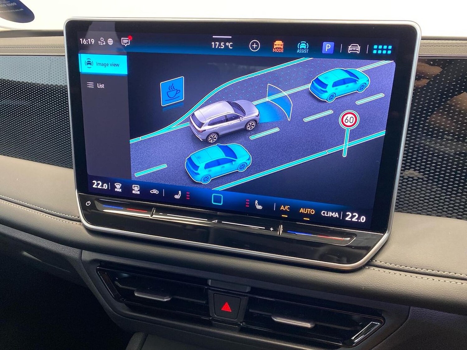 Used Volkswagen Tiguan 2025 for sale - 76316695: Photo 11