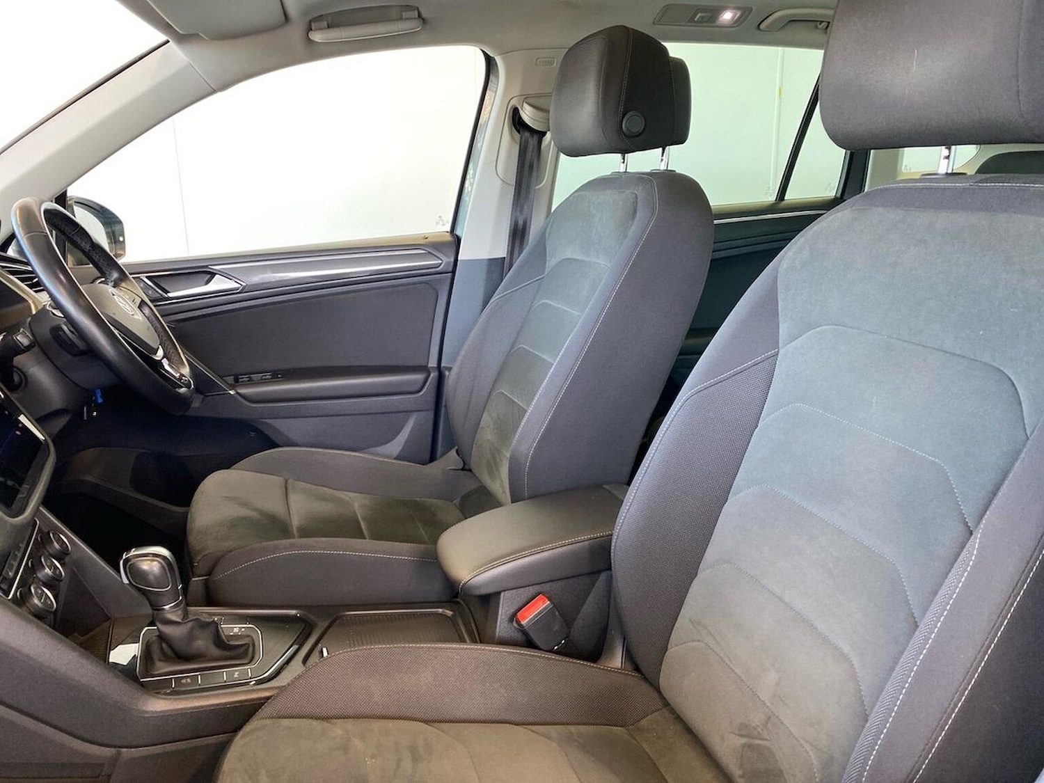 Used Volkswagen Tiguan 2018 for sale - 78198080: Photo 39