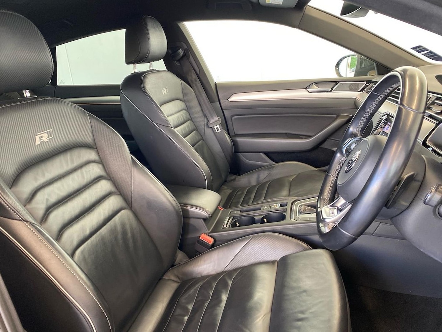 Used Volkswagen Arteon 2019 for sale - 76461832: Photo 32