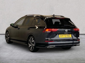 Used Volkswagen Golf 2023 for sale - 78876652: Photo
