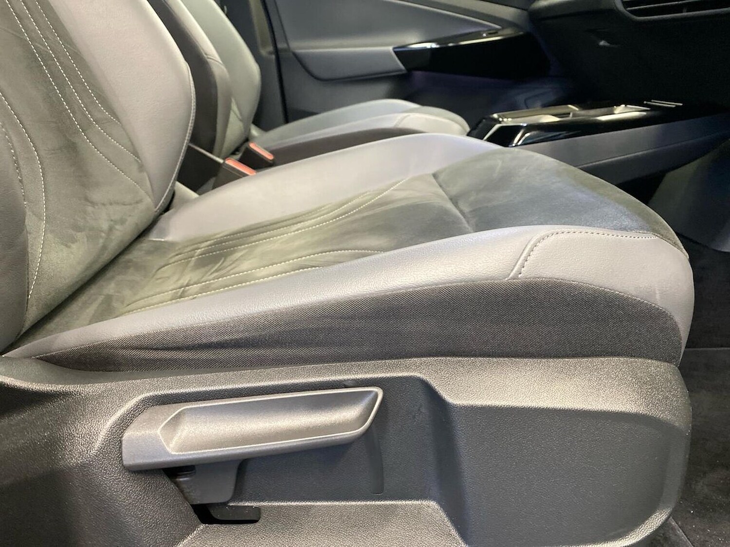 Used Volkswagen ID.4 2022 for sale - 77488756: Photo 30