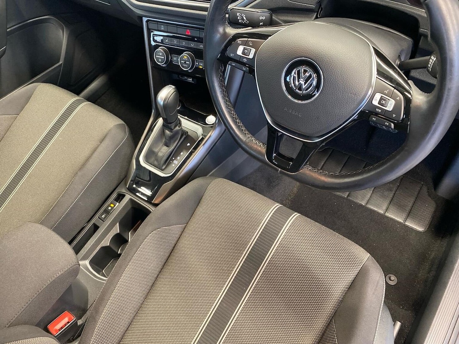 Used Volkswagen T-Roc 2020 for sale - 76392487: Photo 27