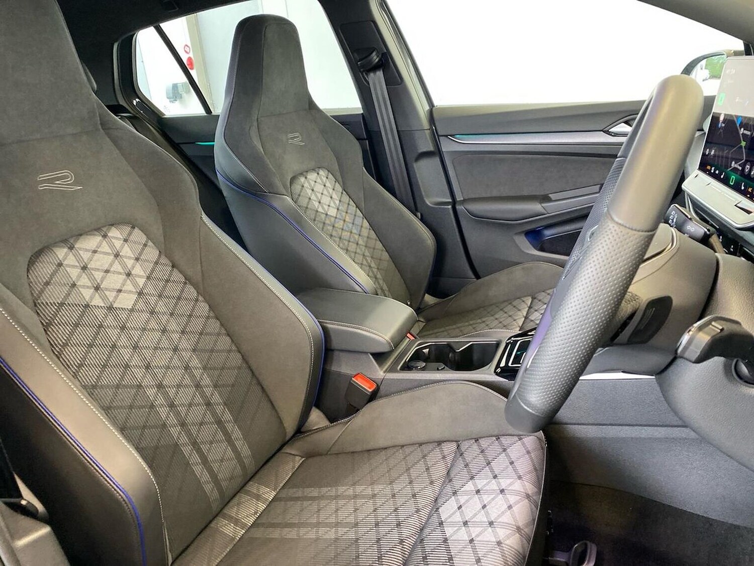 Used Volkswagen Golf 2025 for sale - 78194954: Photo 32