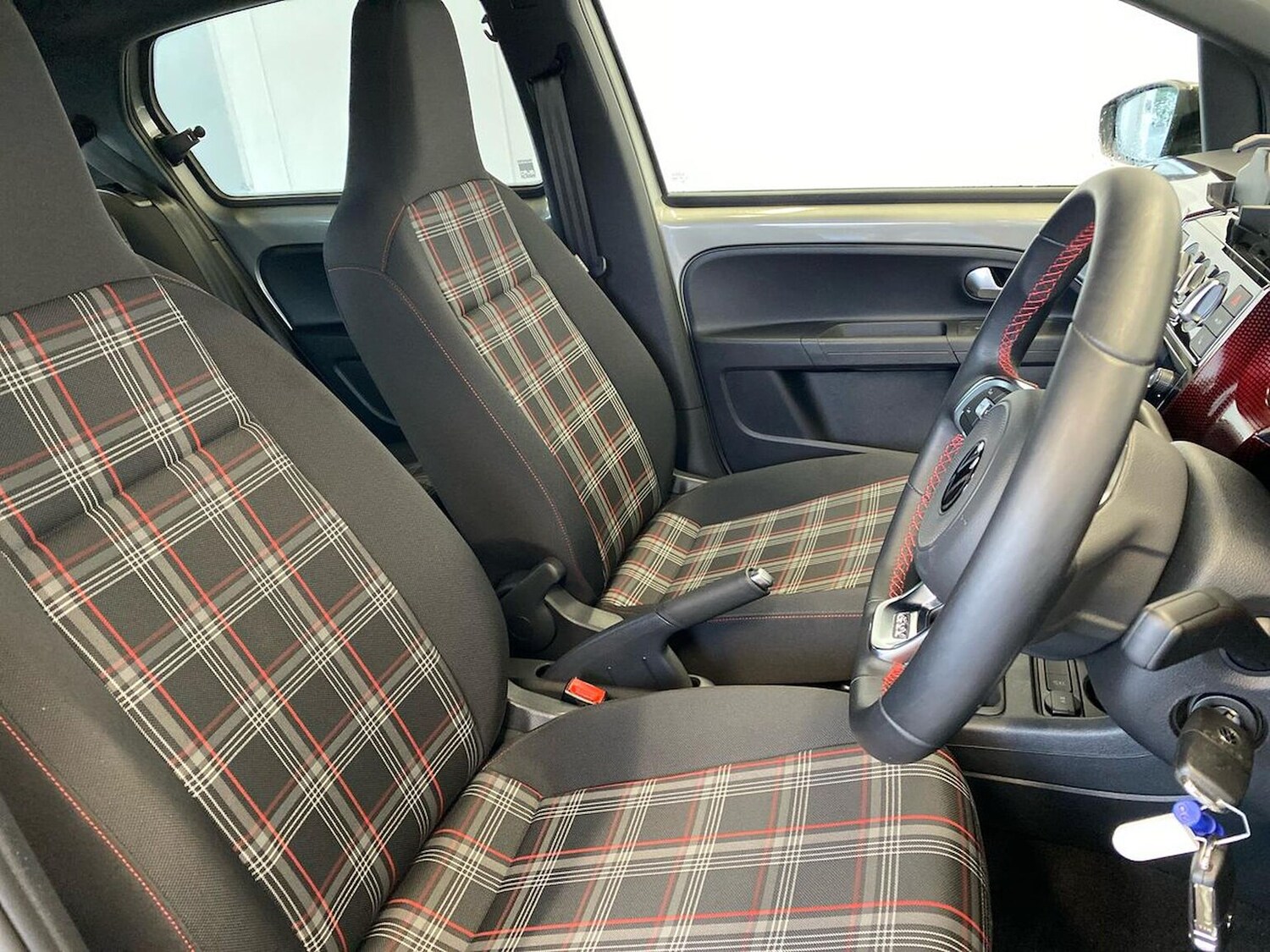 Used Volkswagen up! 2021 for sale - 76144301: Photo 32