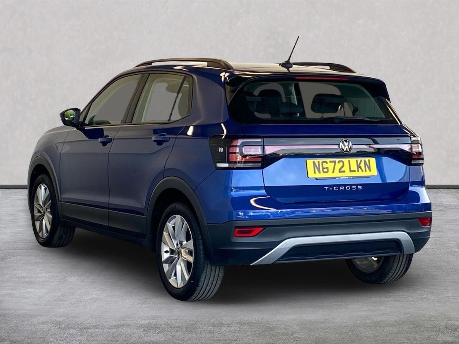 Used Volkswagen T-Cross 2023 for sale - 78195067: Photo 2