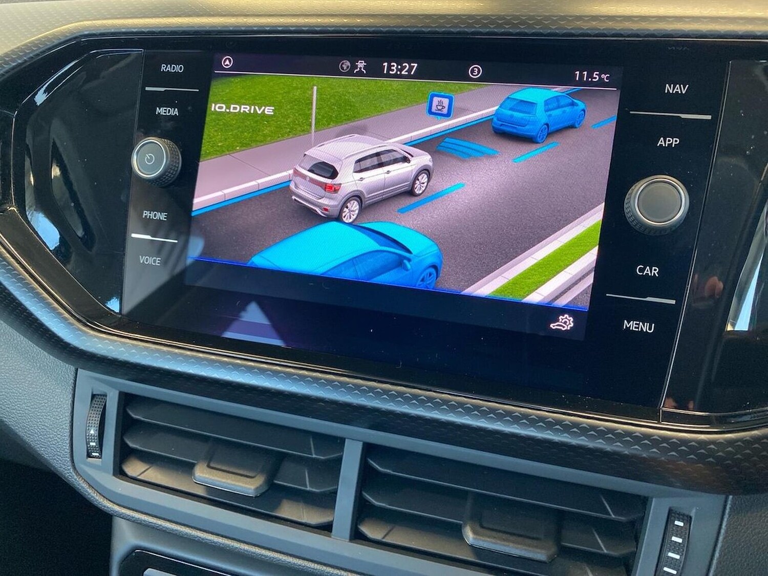 Used Volkswagen T-Cross 2023 for sale - 78195067: Photo 24