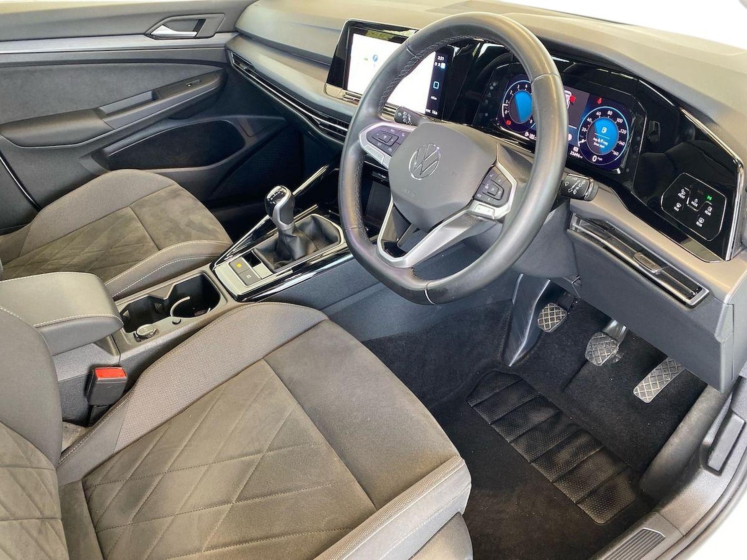 Used Volkswagen Golf 2023 for sale - 78195280: Photo 15