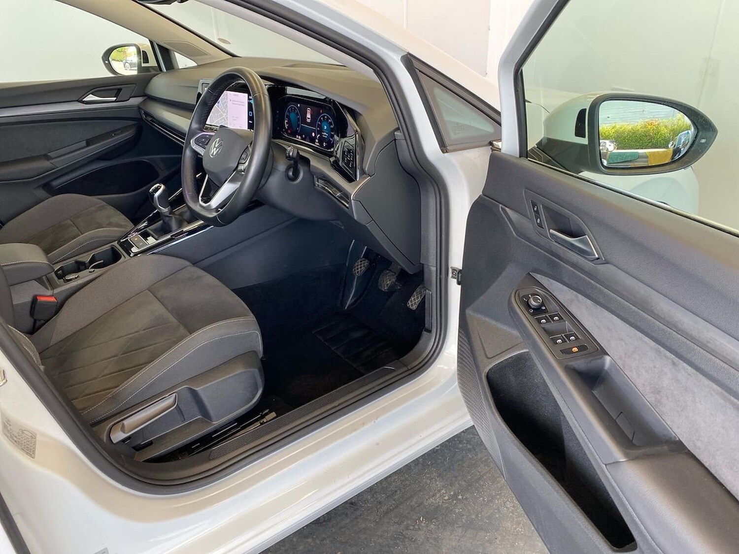 Used Volkswagen Golf 2023 for sale - 78195280: Photo 21