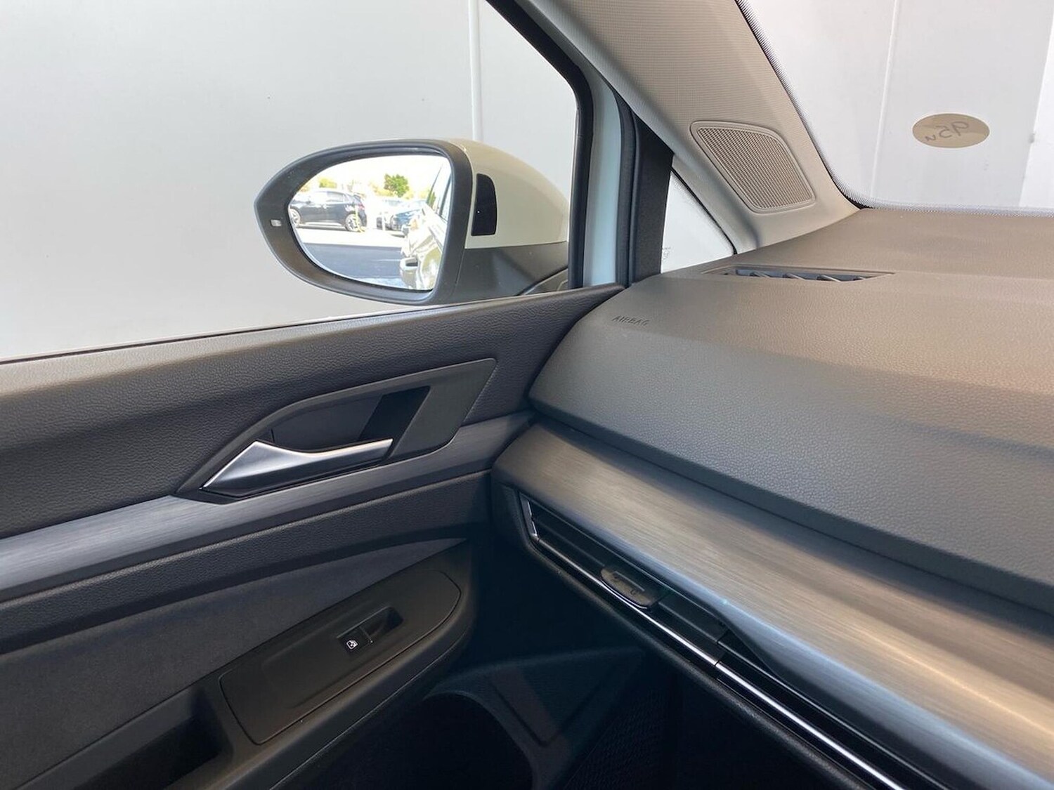 Used Volkswagen Golf 2023 for sale - 78195280: Photo 31