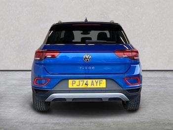 Used Volkswagen T-Roc 2024 for sale - 78801483: Photo