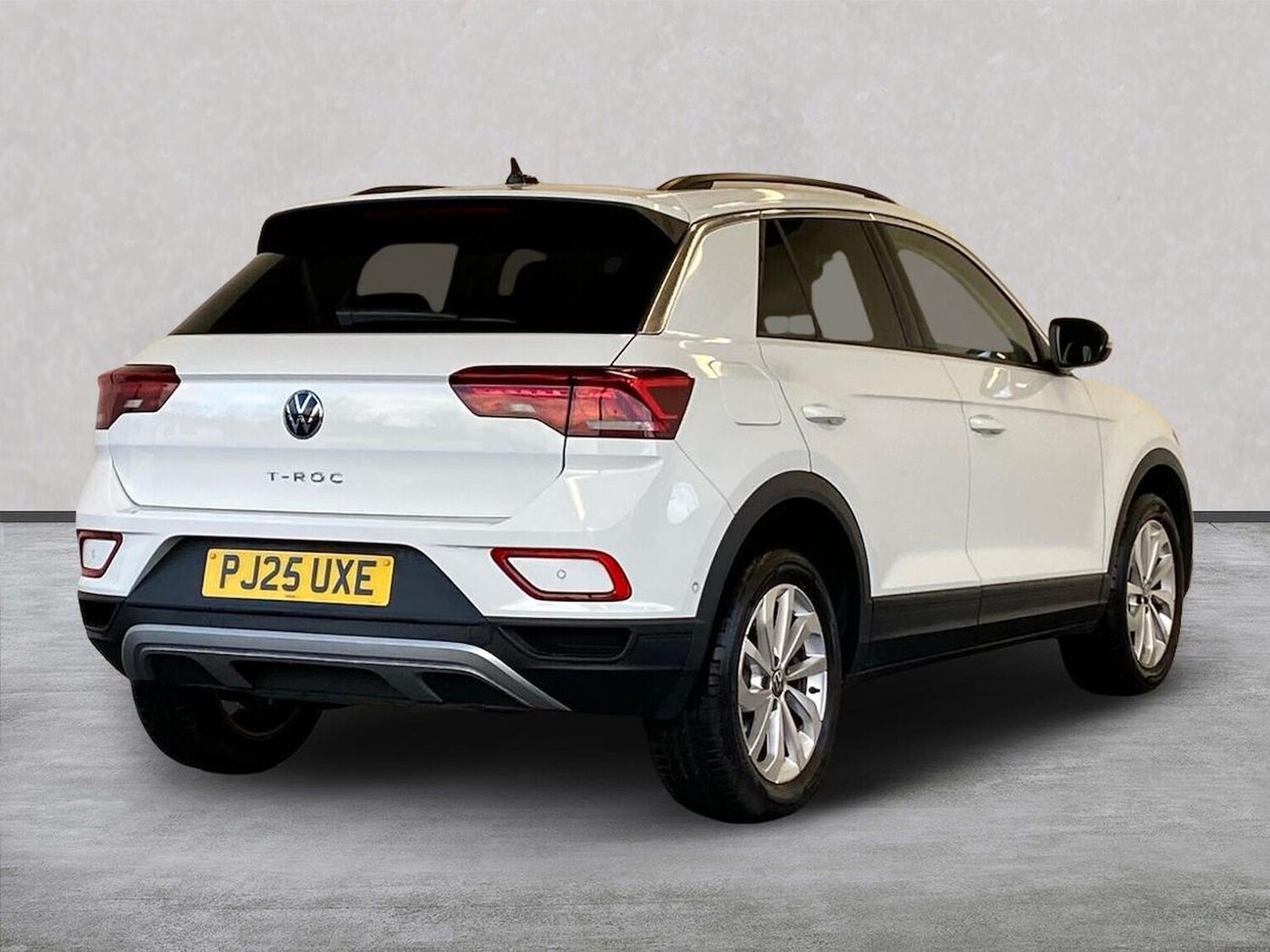 Used Volkswagen T-Roc 2025 for sale - 76663017: Photo 18