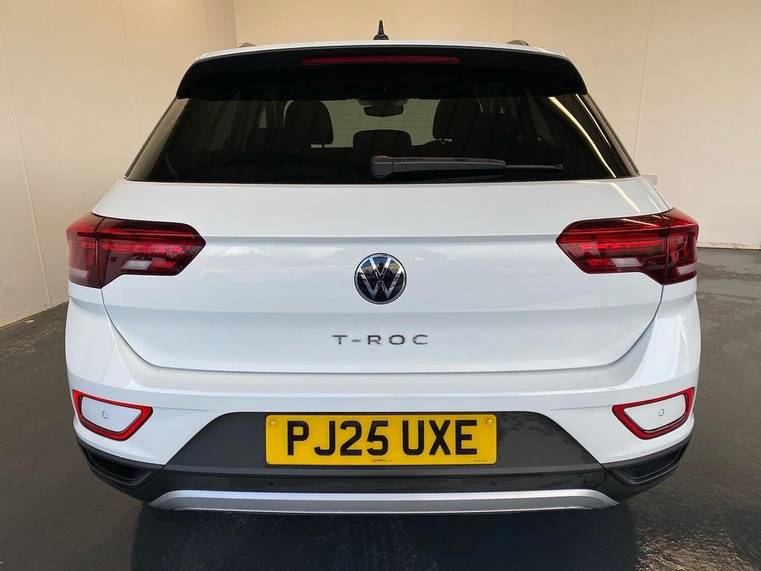 Used Volkswagen T-Roc 2025 for sale - 76663017: Photo 28