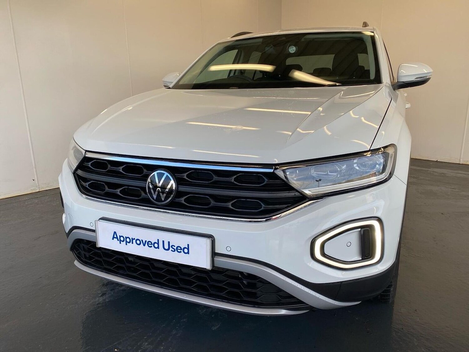 Used Volkswagen T-Roc 2025 for sale - 76663017: Photo 33