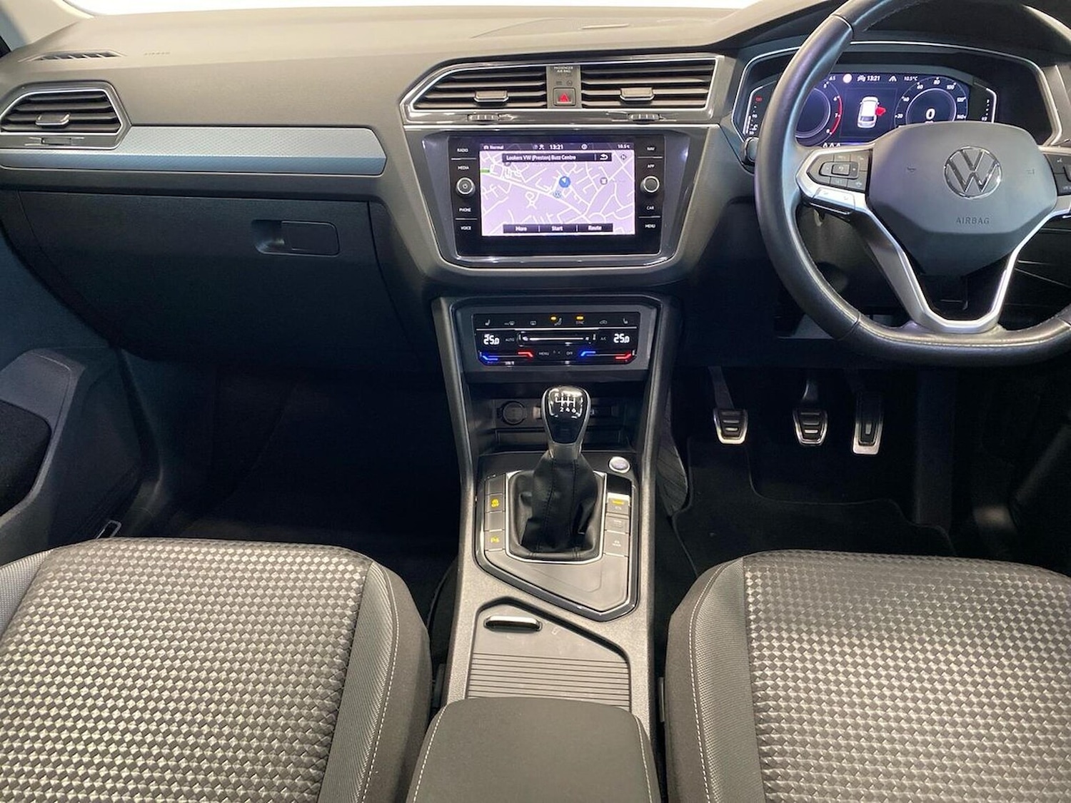 Used Volkswagen Tiguan 2022 for sale - 76906302: Photo 12