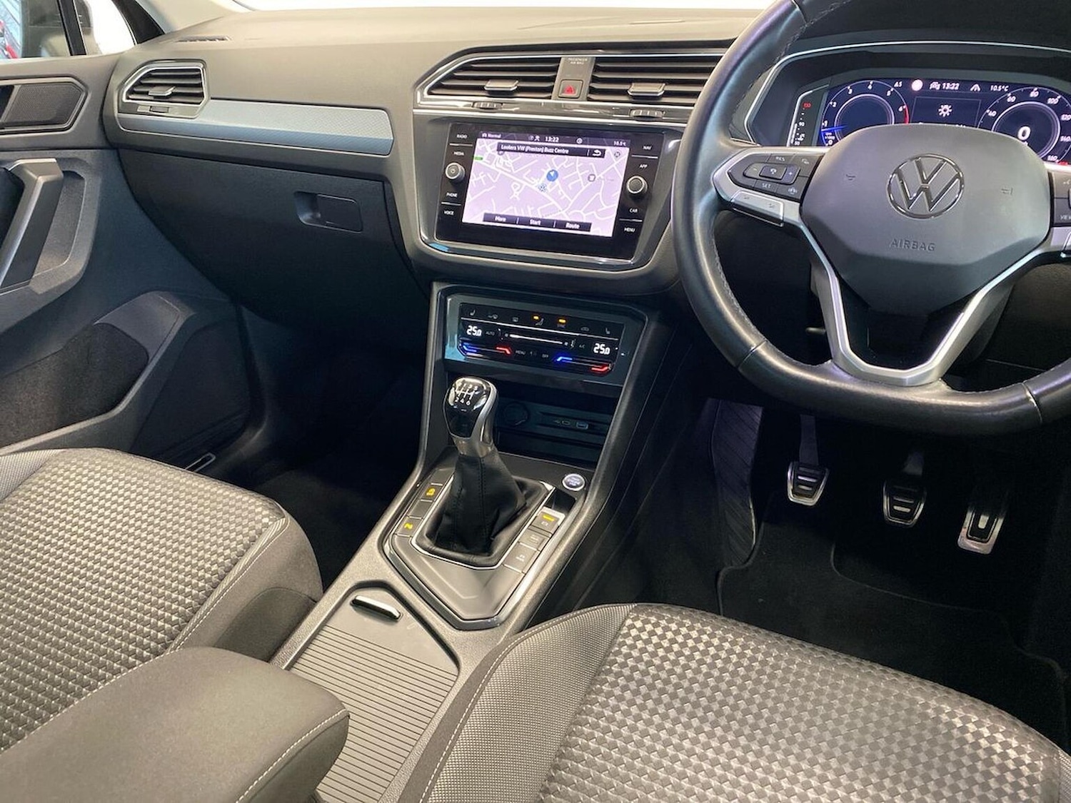 Used Volkswagen Tiguan 2022 for sale - 76906302: Photo 13