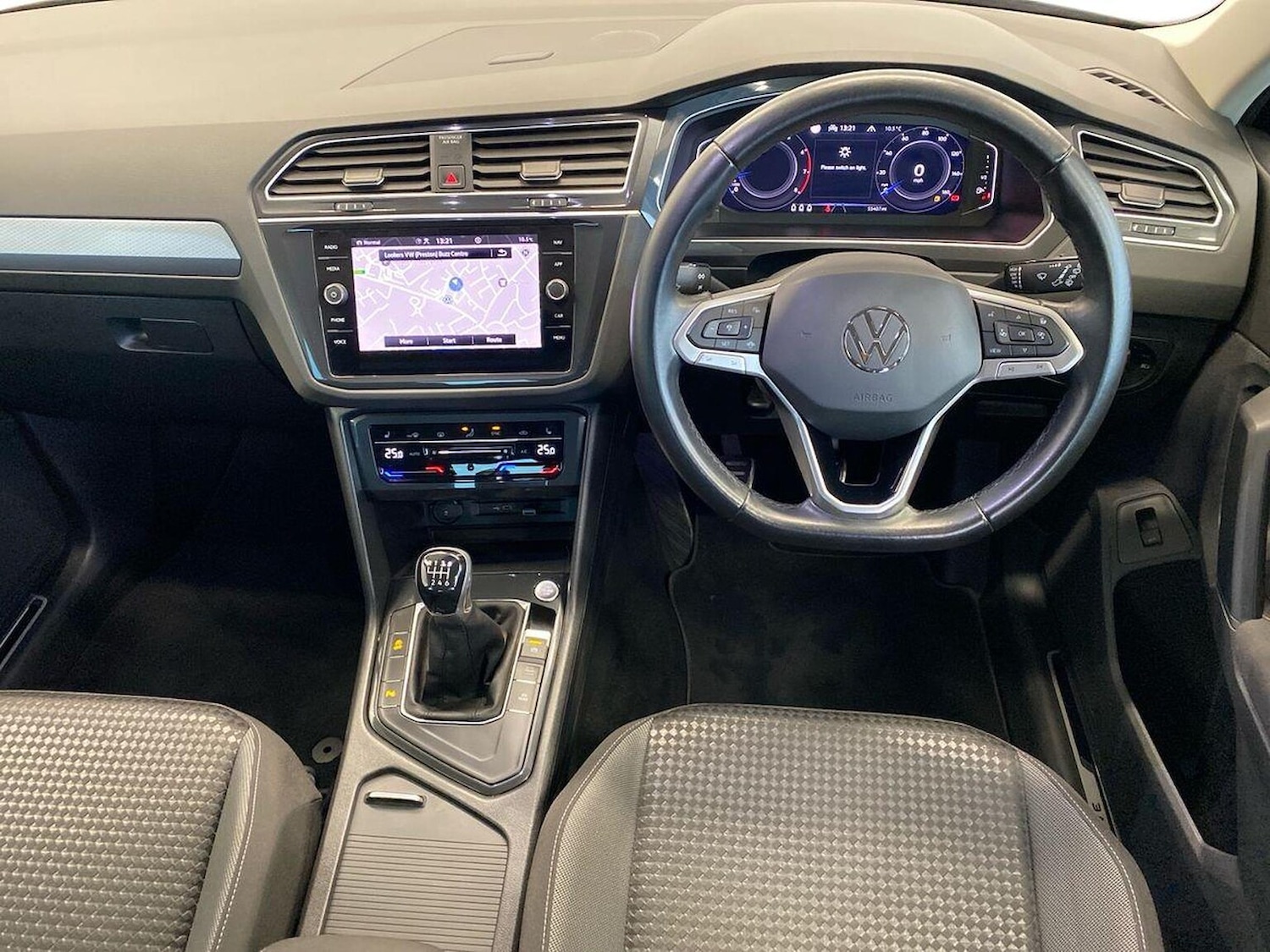 Used Volkswagen Tiguan 2022 for sale - 76906302: Photo 9