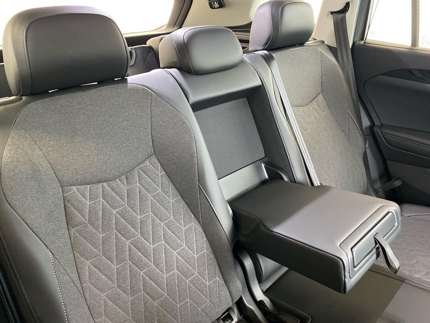 Used Volkswagen Touran 2025 for sale - 78064483: Photo 16