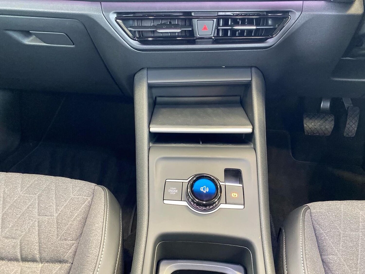 Used Volkswagen Tiguan 2026 for sale - 78195169: Photo 12