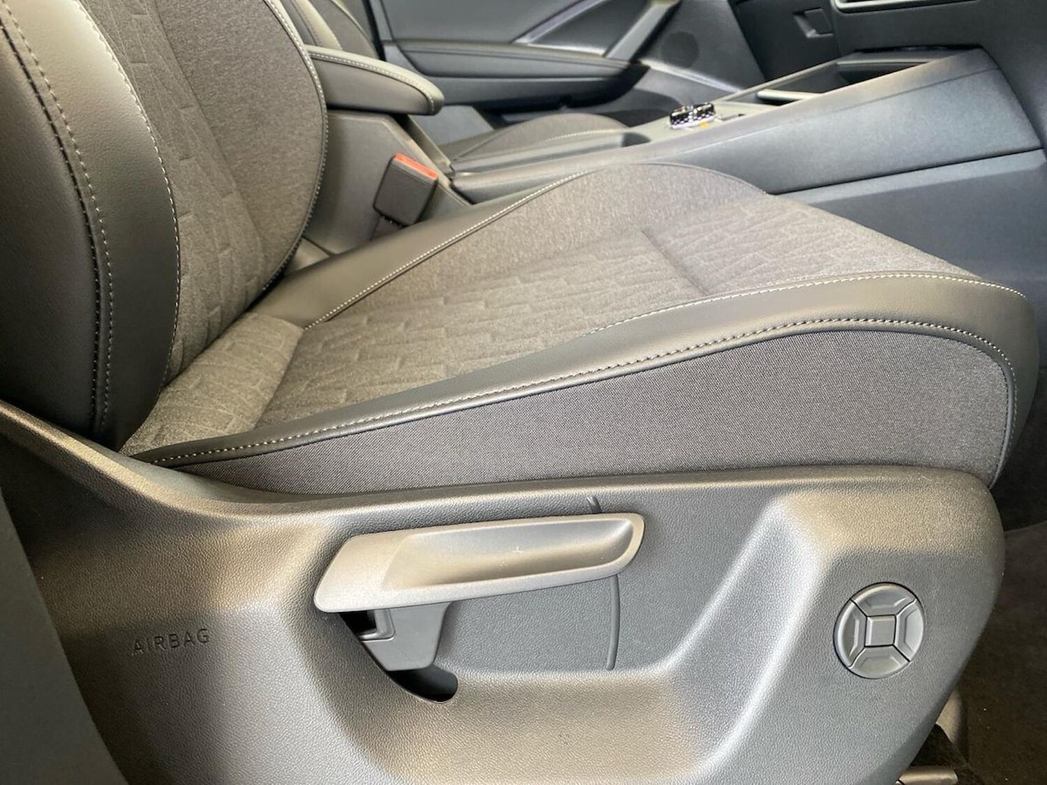 Used Volkswagen Tiguan 2026 for sale - 78195169: Photo 30