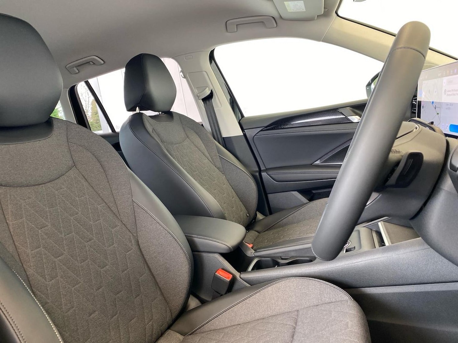 Used Volkswagen Tiguan 2026 for sale - 78195169: Photo 32