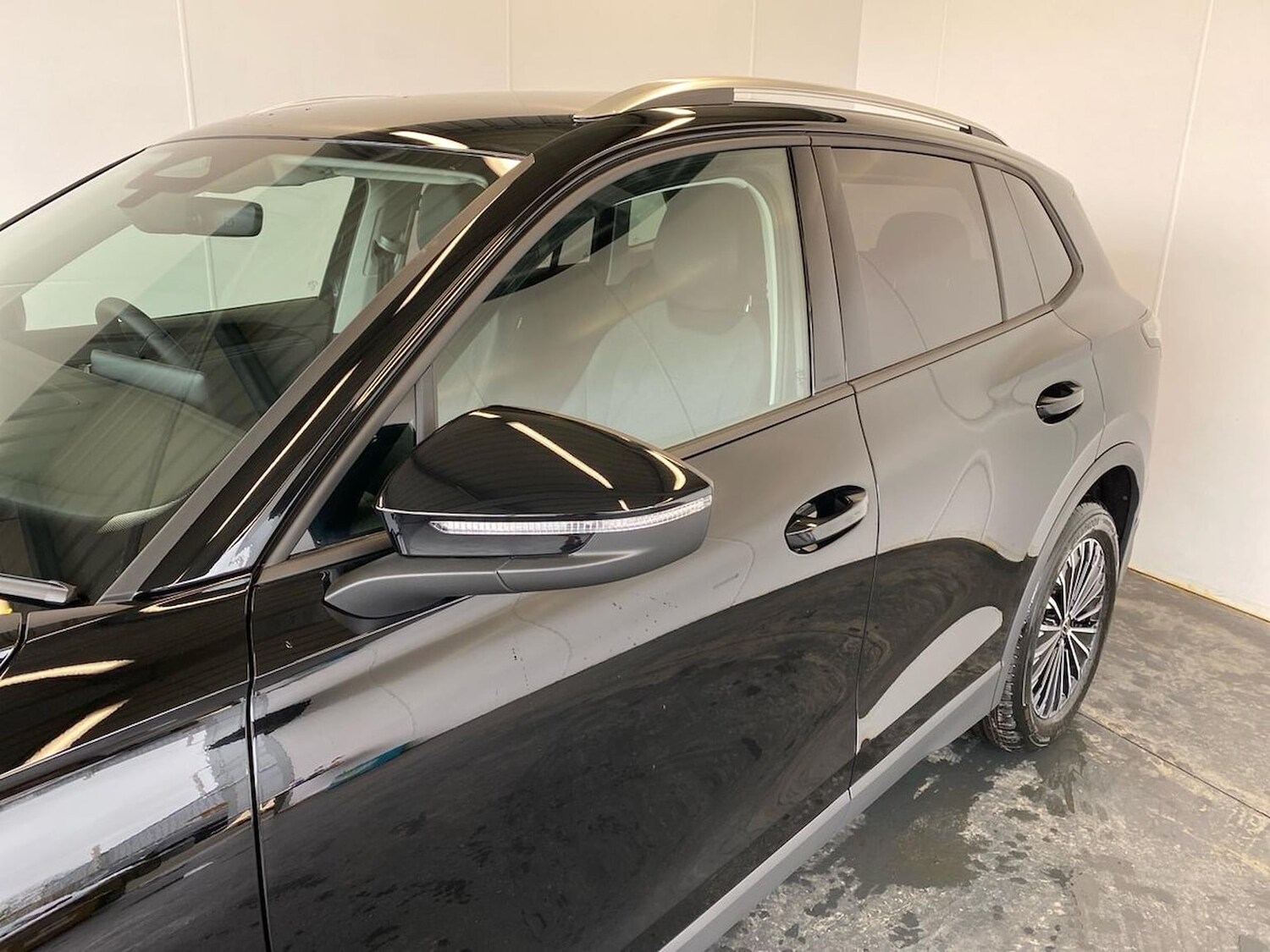 Used Volkswagen Tiguan 2026 for sale - 78195169: Photo 38