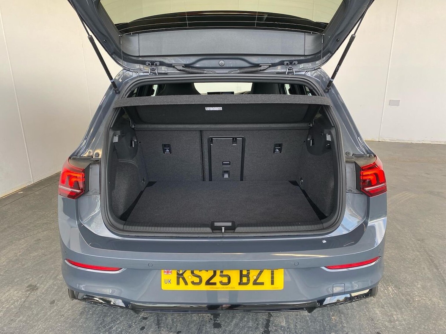 Used Volkswagen Golf 2025 for sale - 78195238: Photo 17