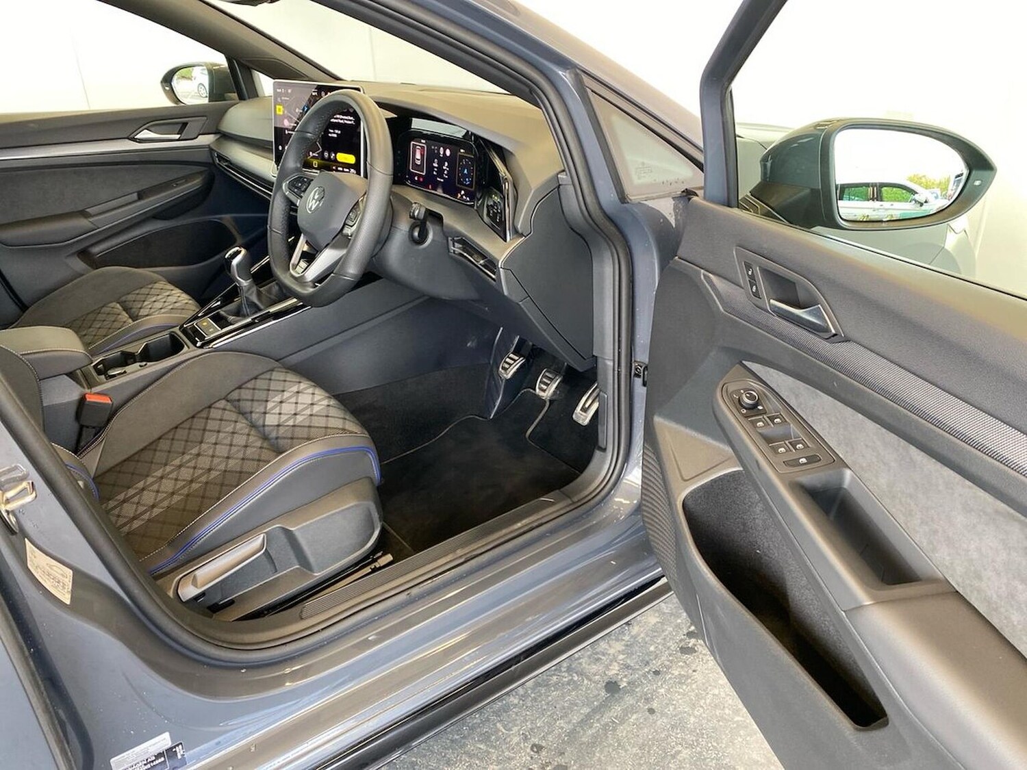 Used Volkswagen Golf 2025 for sale - 78195238: Photo 21