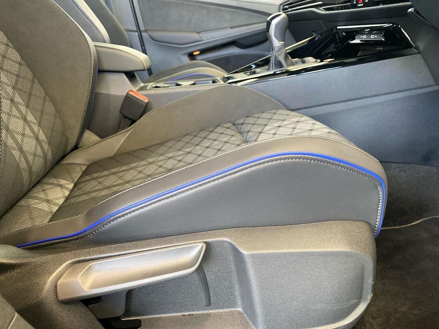 Used Volkswagen Golf 2025 for sale - 78195238: Photo 30