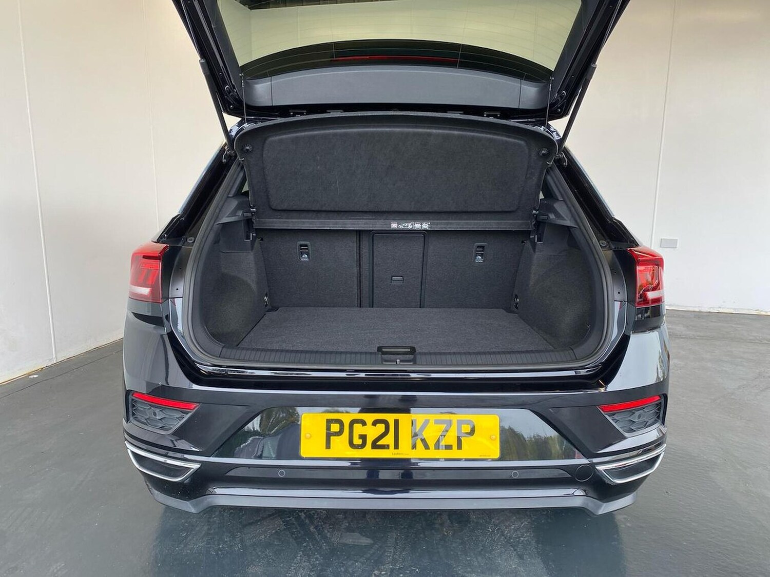 Used Volkswagen T-Roc 2021 for sale - 76313834: Photo 17