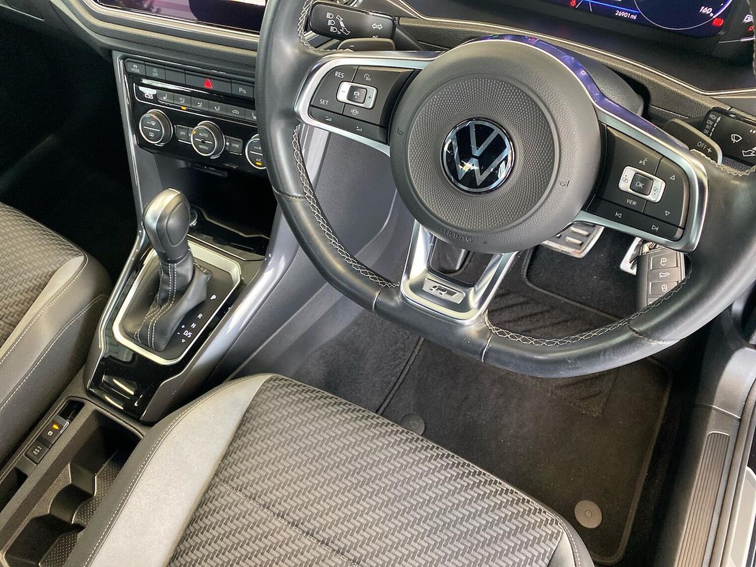 Used Volkswagen T-Roc 2021 for sale - 76313834: Photo 27