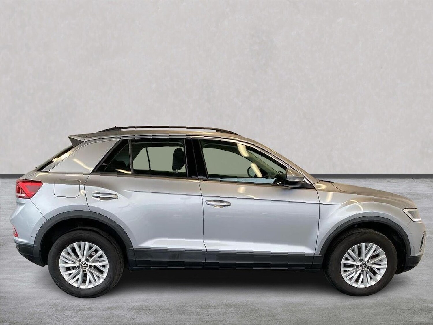 Used Volkswagen T-Roc 2022 for sale - 76017884: Photo 3