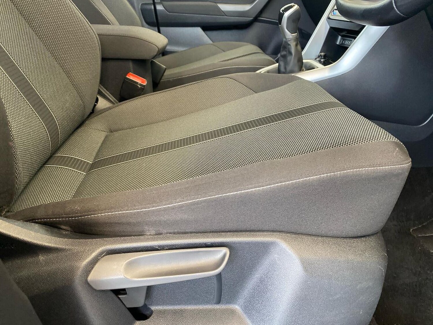 Used Volkswagen T-Roc 2022 for sale - 76017884: Photo 30
