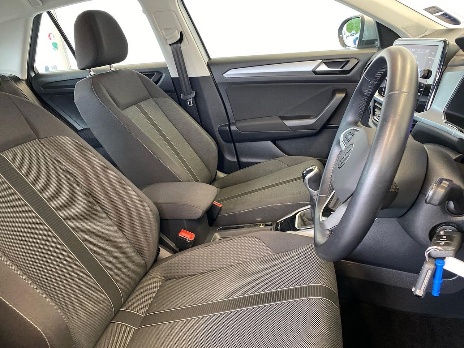 Used Volkswagen T-Roc 2022 for sale - 76017884: Photo 32