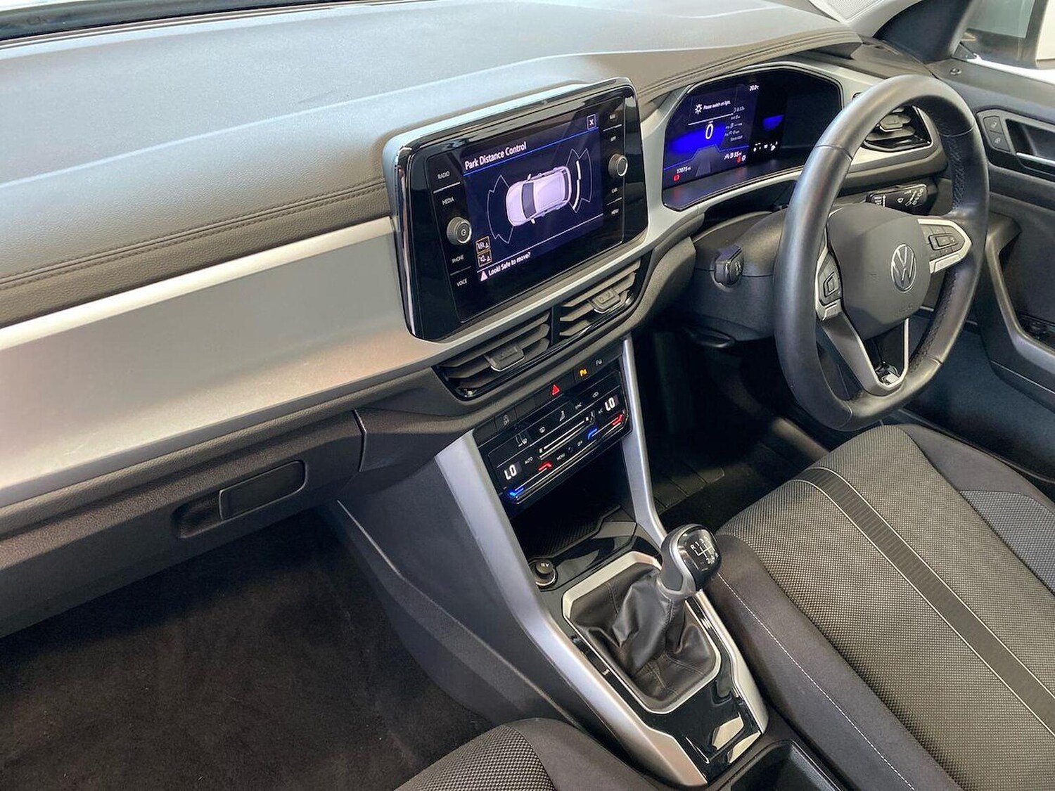 Used Volkswagen T-Roc 2022 for sale - 76017884: Photo 7