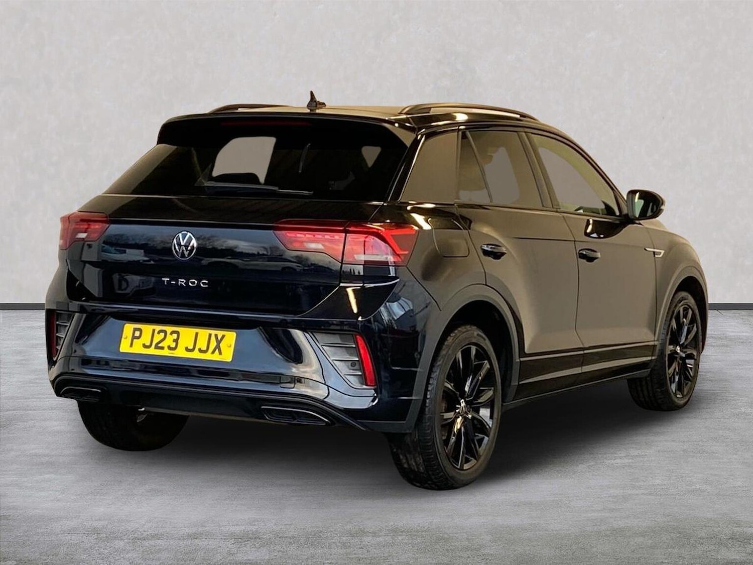 Used Volkswagen T-Roc 2023 for sale - 76699514: Photo 18